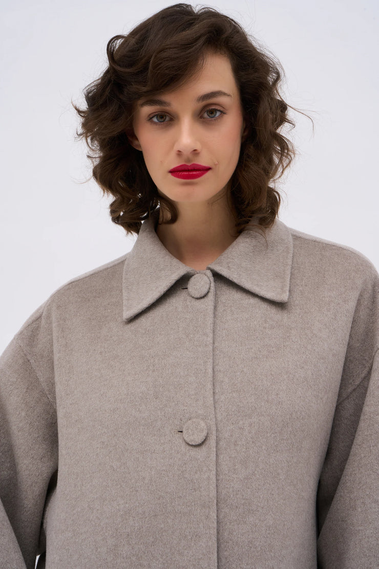 Manteau court en laine double face