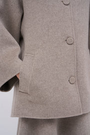 Manteau court en laine double face