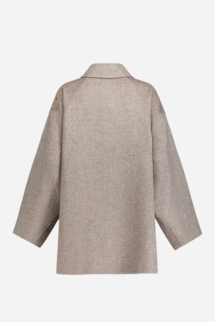 Manteau court en laine double face