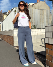 Pantalon bleu ardoise à fines rayures