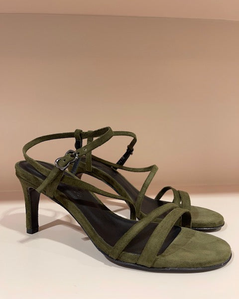 Sandales à talon