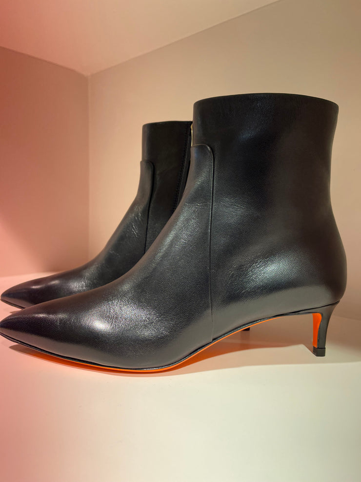 Bottine à talon mi-haut en cuir noir pour femme