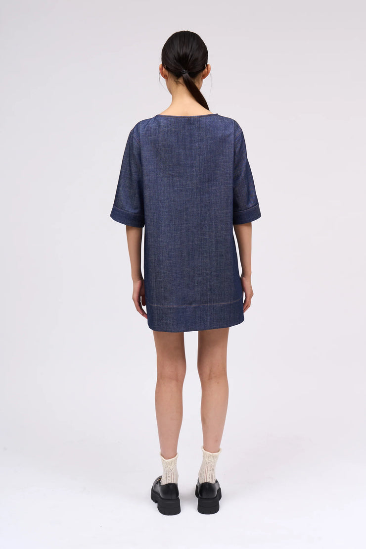 Robe courte ample