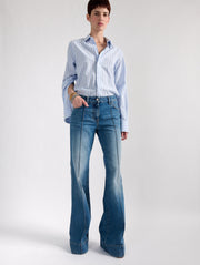 Jean flare en denim bleu