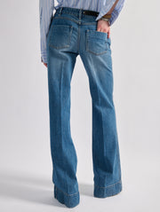 Jean flare en denim bleu
