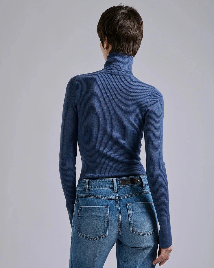 Pull à col roulé en maille mérinos bleu